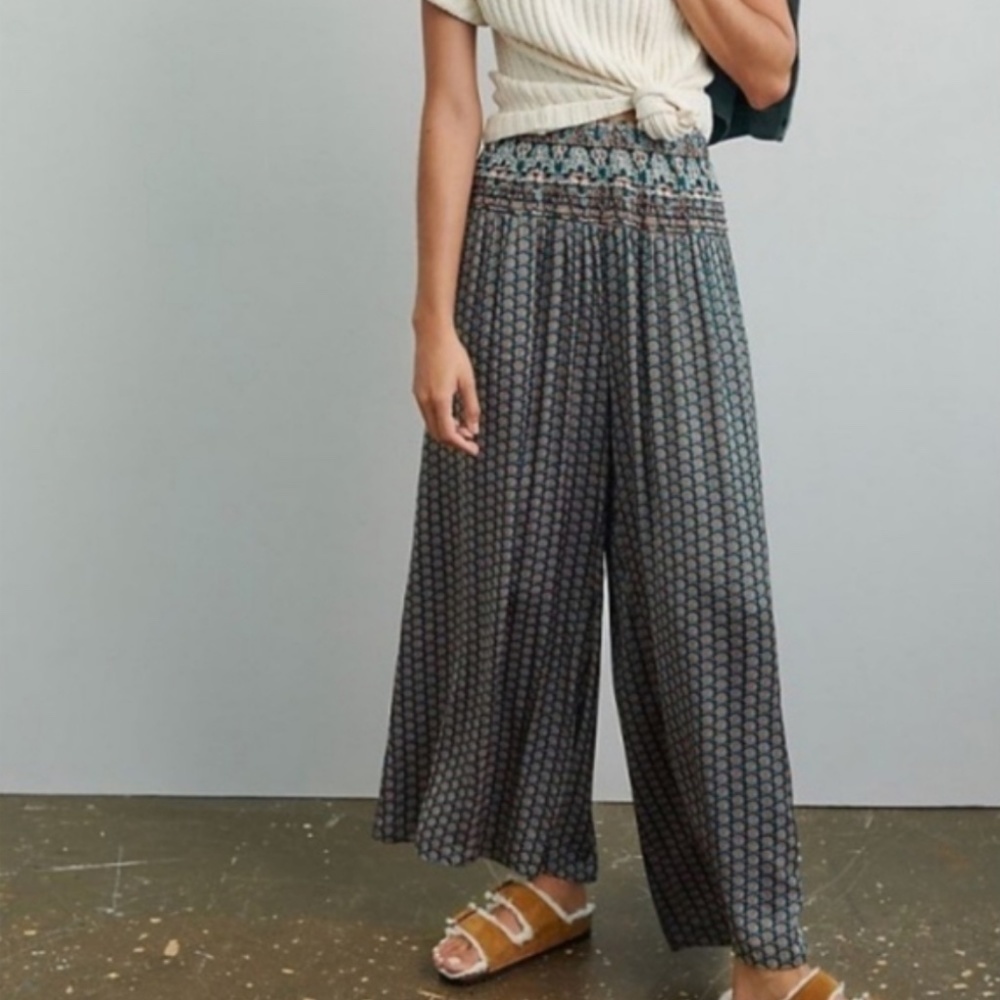 Anthropologie aria pleated wide leg lounge pants